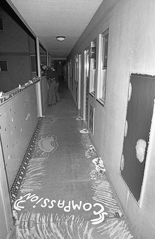 Life in an Inner Melbourne Housing Estate, 1986: Australia : Richard Moore : Journalist : Photographer :